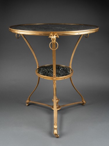 Guéridon tripode en bronze doré circa 1800 - Mobilier Style Directoire