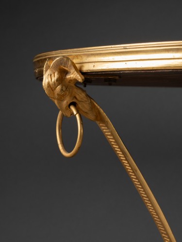 Guéridon tripode en bronze doré circa 1800 - Laurent Chalvignac