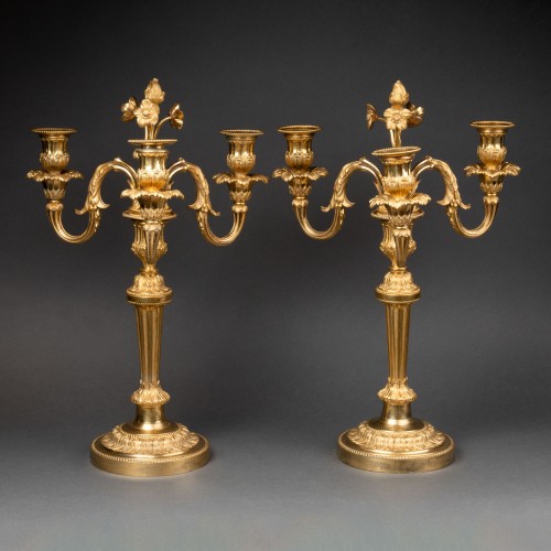 Three lights candlesticks pair Louis XVI period late 18t century - Lighting Style Louis XVI