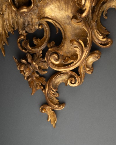 Sculpture Sculpture en Bois - Grande console murale en bois doré époque Louis XV milieu du XVIII ème siècle