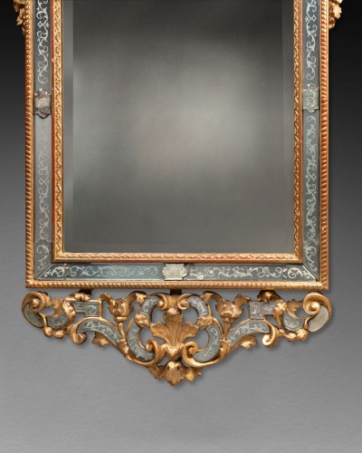 Miroirs, Trumeaux  - Miroir bois doré et verre gravé seconde moitié du XVIIIe siècle