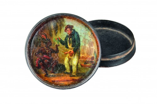 A Rare ‘Erotic’ Snuff Box  - Objects of Vertu Style 