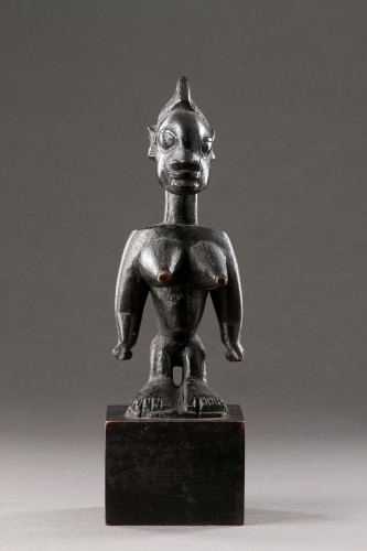 An Early Group of Four African Figures - 