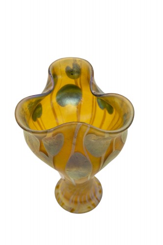 Verrerie, Cristallerie  - Vase viennois Art nouveau Loetz décor non identifié ca. 1901