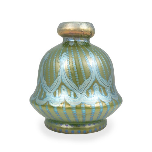 Vase Johann Loetz Witwe décoration non identifiée circa 1900 signé