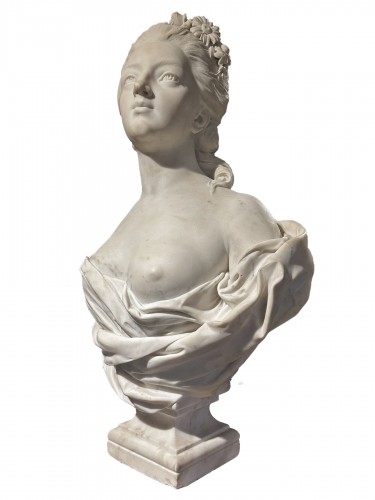 Carrara marble bust of a young girl