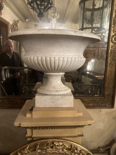 Beautiful oval Carrara marble basin - Decorative Objects Style Louis XVI