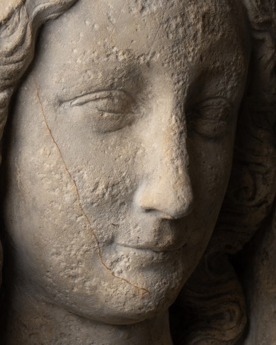 Middle age - Head of a Virgin - France 14th century