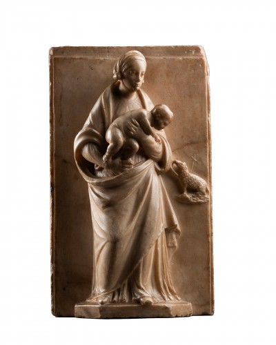 Bas-relief en marbre représentant la Vierge à l’enfant - Italie XVIe siècle