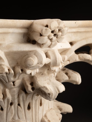 Antiquités - Corinthian capital - Marble Italy 16th century