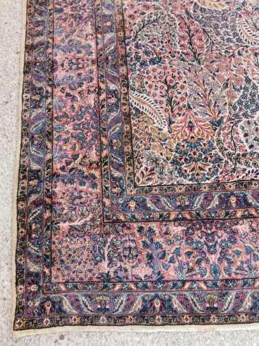 XIXe siècle - Tapis Kirman en laine kork, Iran époque su Shah