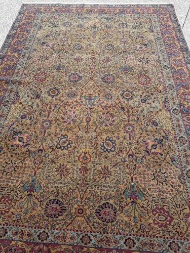 XXe siècle - Grand Tapis Hereke en laine vers 1930