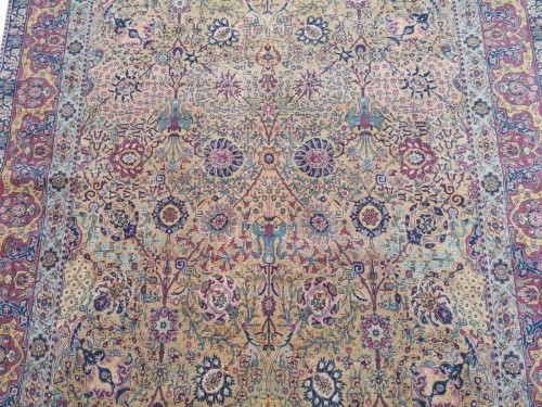  - Grand Tapis Hereke en laine vers 1930