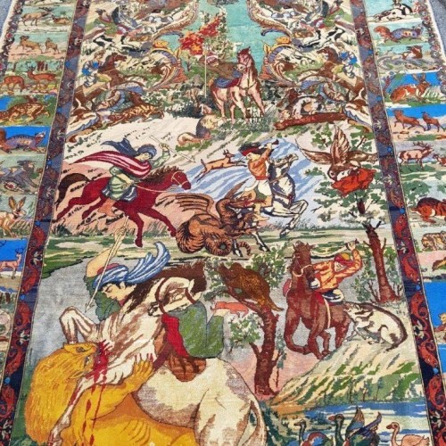 XIXe siècle - Chasse persane, tapis Tabriz époque du Shah vers 1970