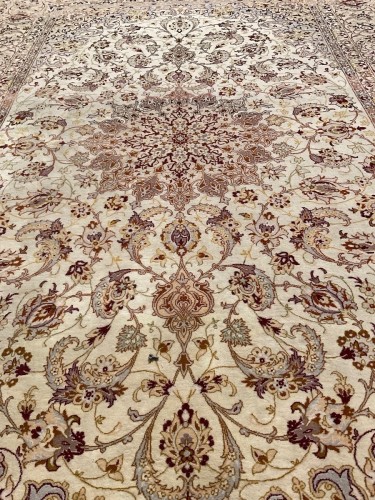  - Tapis Ispahan en laine, Iran époque du Shah