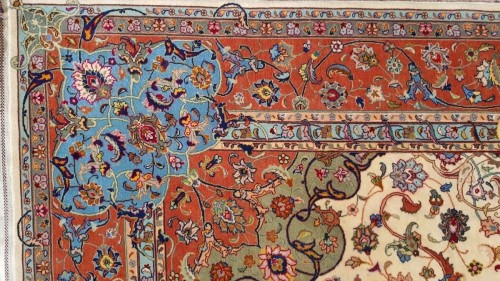  - Tapis Tabriz en laine et soie vers 1970