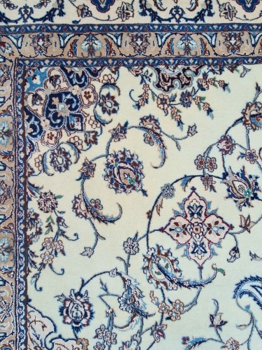 Tapis Nain Shisla en laine, Iran époque du Shah - Galerie Buter