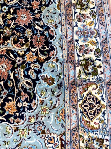 Antiquités - Tapis Ispahan en laine et soie, Iran vers 1950