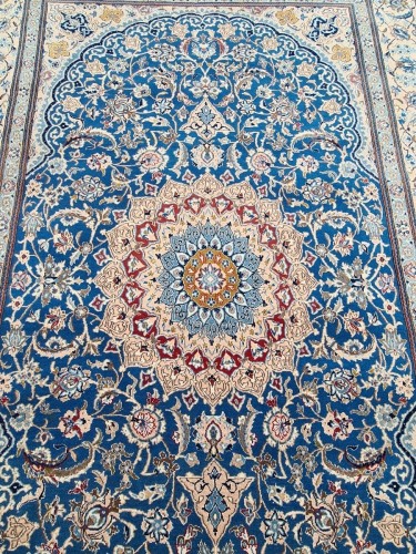 Antiquités - Tapis Naïn en laine d’époque du Shah, Iran vers 1970