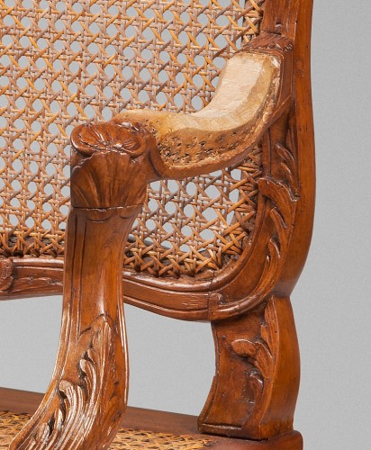 Louis XV - Importante suite de quatre fauteuils à la reine, début de l’Epoque Louis XV