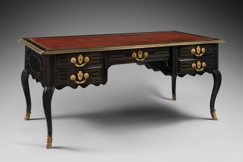 Large ebony and blackened pearwood desk, Paris circa 1710 - 1720  - French Regence