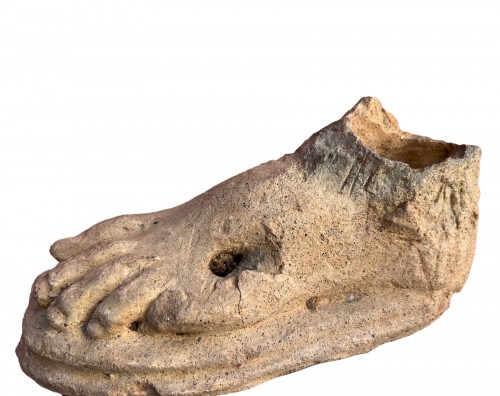 Etruscan terracotta foot