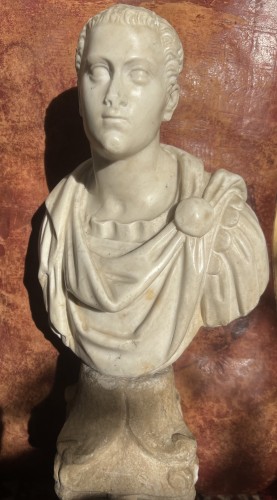 17th century - Carrara marble bust of emperor Titus