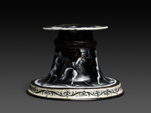 Objet de décoration  - Attribuée à Pierre REYMOND (1513-1584) - Salière en émail peint de Limoges