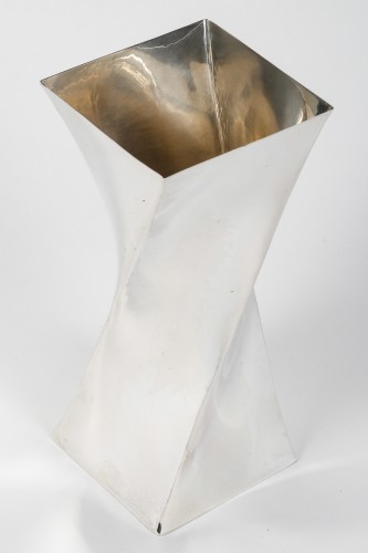 B. Zanovello – Vase « Montecarlo » en argent massif Italie XXe - Argenterie et Arts de la table Style Années 50-60