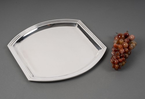 silverware & tableware  - Ravinet d&#039;Enfert - Square dish in solid silver, Art Deco period