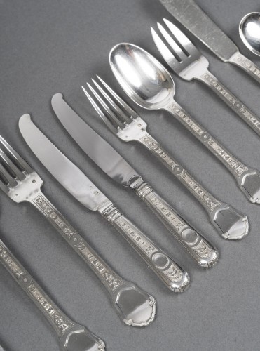 20th century - 187-piece solid silver cutlery set, “Versailles” model by Tetard Frères