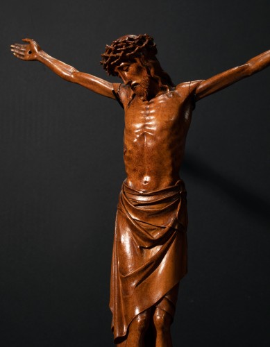 Art sacré, objets religieux  - Christ en buis sculpté – Est de la France ou Pays Germanique XVIIIe siècle