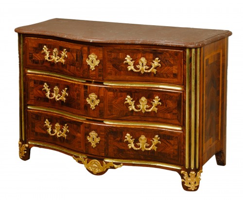 Early 18th century chest of drawers Stamped J.M Chevallier
