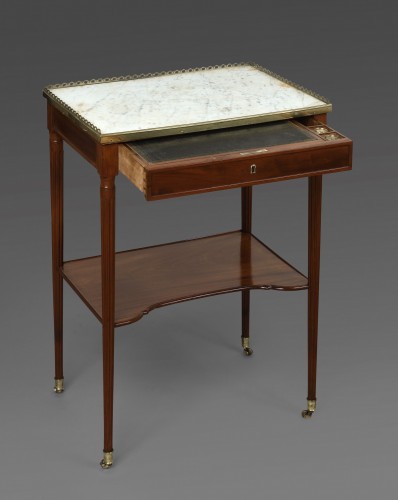 XVIIIe siècle - Table écritoire Louis XVI