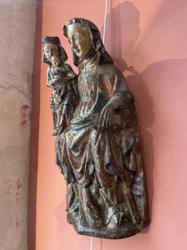 Sculpture  - Carved wood representing saint anna trinitarian