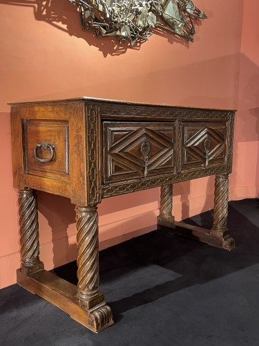 Spanish console - Furniture Style Renaissance