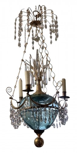 A late 18th century  Chandelier with Esmeralda vase