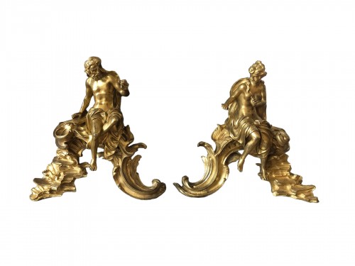 Paire de grands chenets en bronze doré d'époque Régence