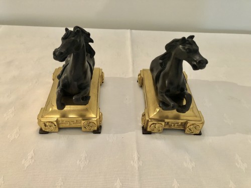 Pair Of Bronze Horses Forming Louis XVI Period Paperweights - Decorative Objects Style Louis XVI