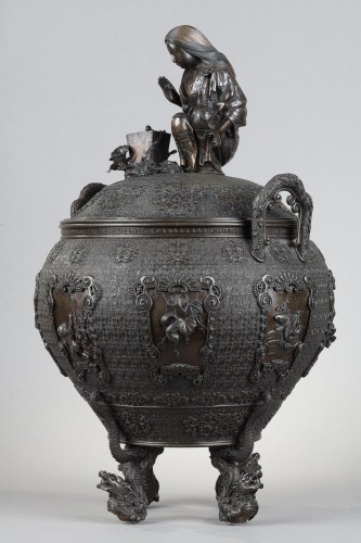 Large perfume burner or koro by Oshima Joun - Asian Works of Art Style 