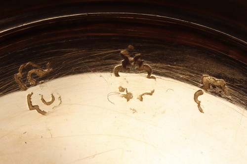 Antiquités - 18th century oval gold tabatiere by Claude François Thierry