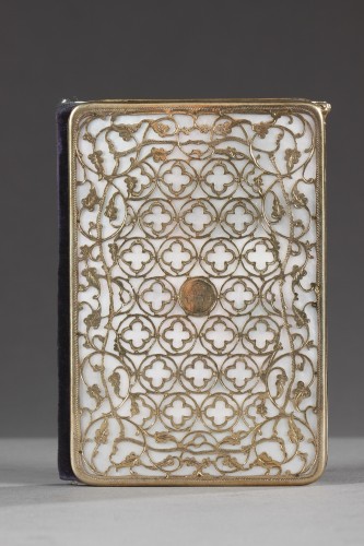 19th century Dance card in mother-of-pearl and silver-gilt by Tahan - Objects of Vertu Style 