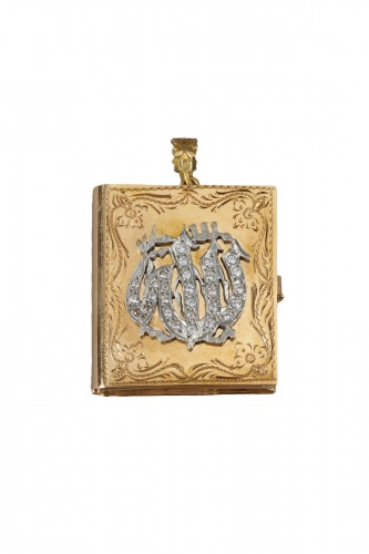 Pendentif porte Coran en or et email, XIXe siècle