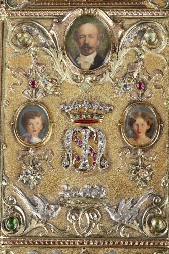 Napoléon III - Etui en or et pierres précieuses aux armes du Duc de Morny, signé Weise