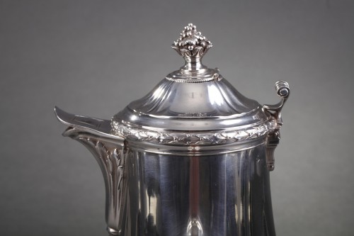 Antiquités - French Silver Hot Chocolate Pot or coffee pot by Jean-Emile Puiforcat (1897-1945)