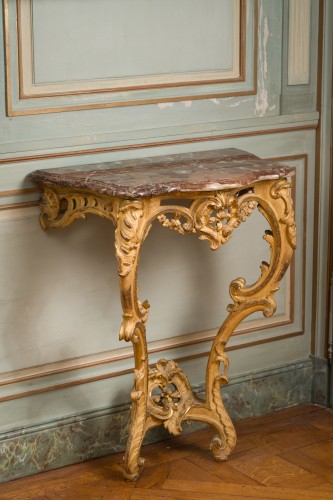 Furniture  - Pair of Louis XV giltwood consoles