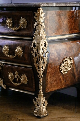 Furniture  - Impressive Chest of Drawers also known as a “Moustache&quot; commode