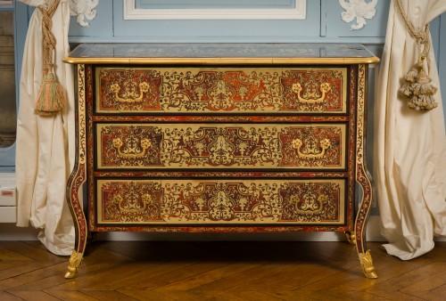 Commode Mazarine attribuée à Nicolas Sageot - Mobilier Style Louis XIV