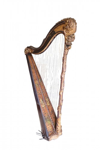 Harpe à pédale en bois doré et sculpté d'époque Louis XVI