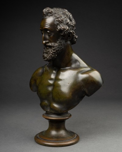 Antiquités - A bronze bust of king Henri IV after Barthelemy Prieur. Paris by 1820